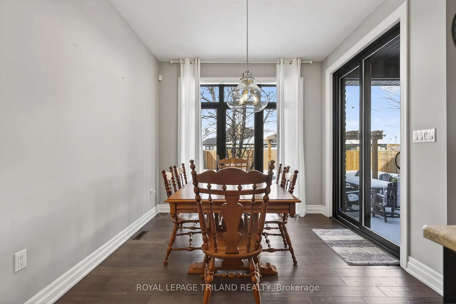 Additional image 6 of 9861 Glendon Drive 218