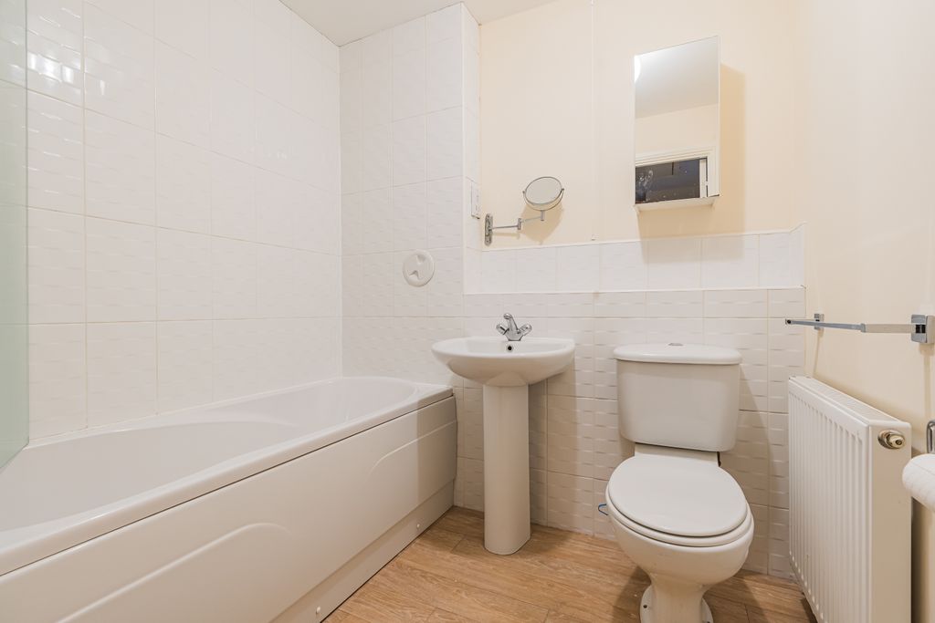Additional image 16 of 2 bed flat for sale73 Meikle Inch Lane, Bathgate EH48