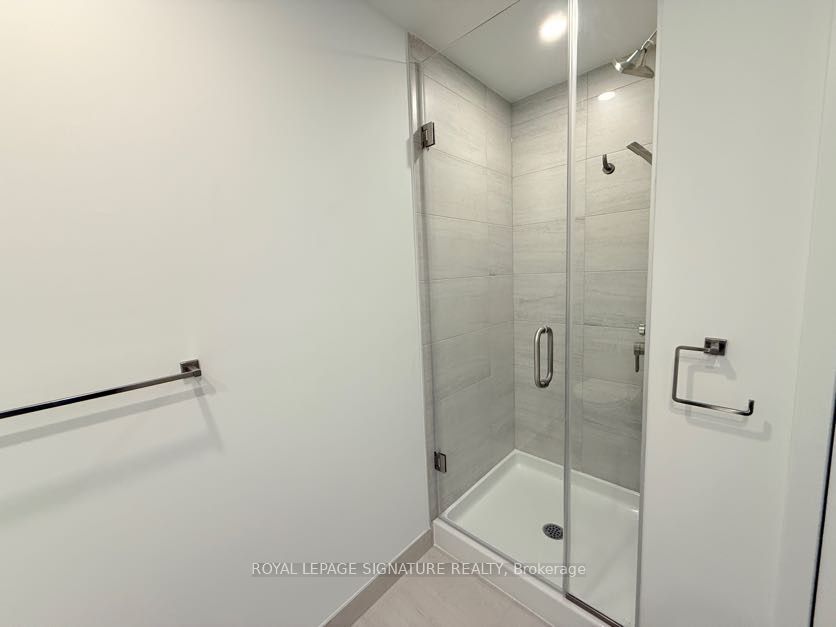 Additional image 5 of 1309-1 Fairview Road, Mississauga, ON, L5A 0B4