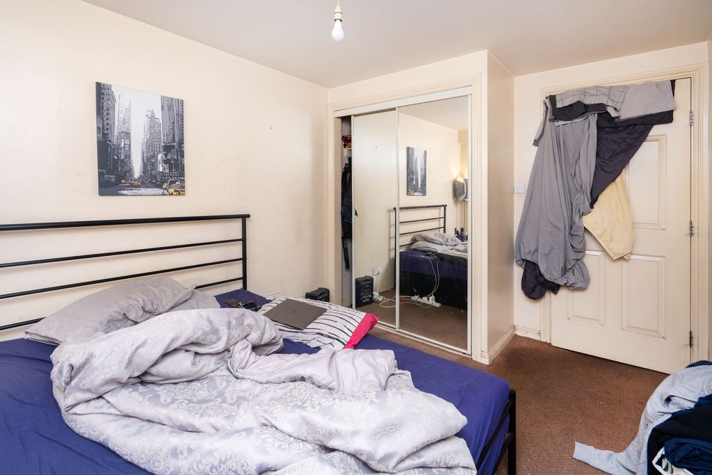 Additional image 11 of 2 bed flat for saleWallace Street, Glasgow G5