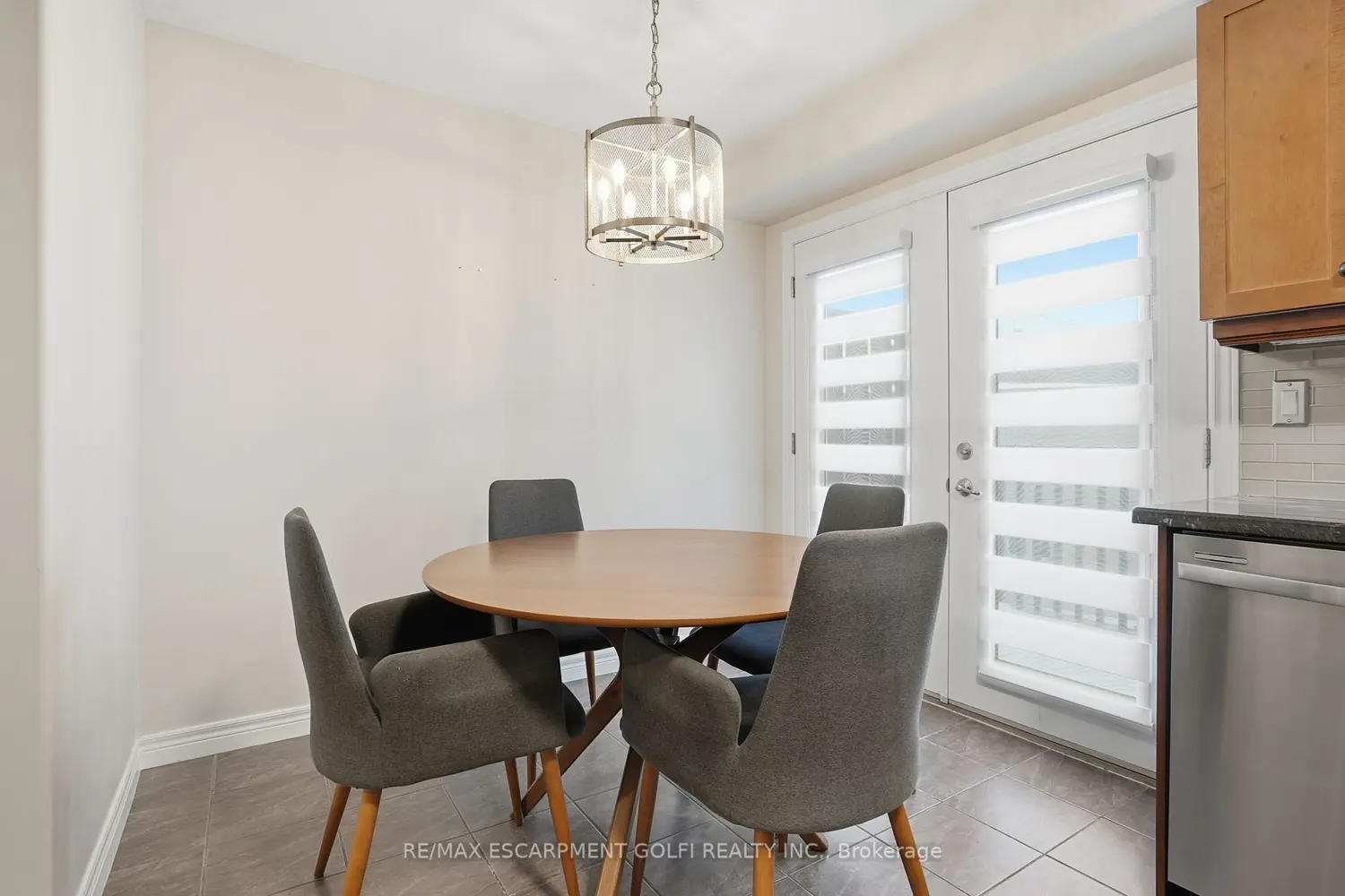 Additional image 6 of 201 Westbank Trail 13