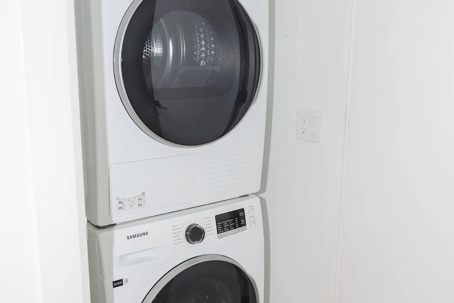 Additional image 13 of 741 King Street 1704