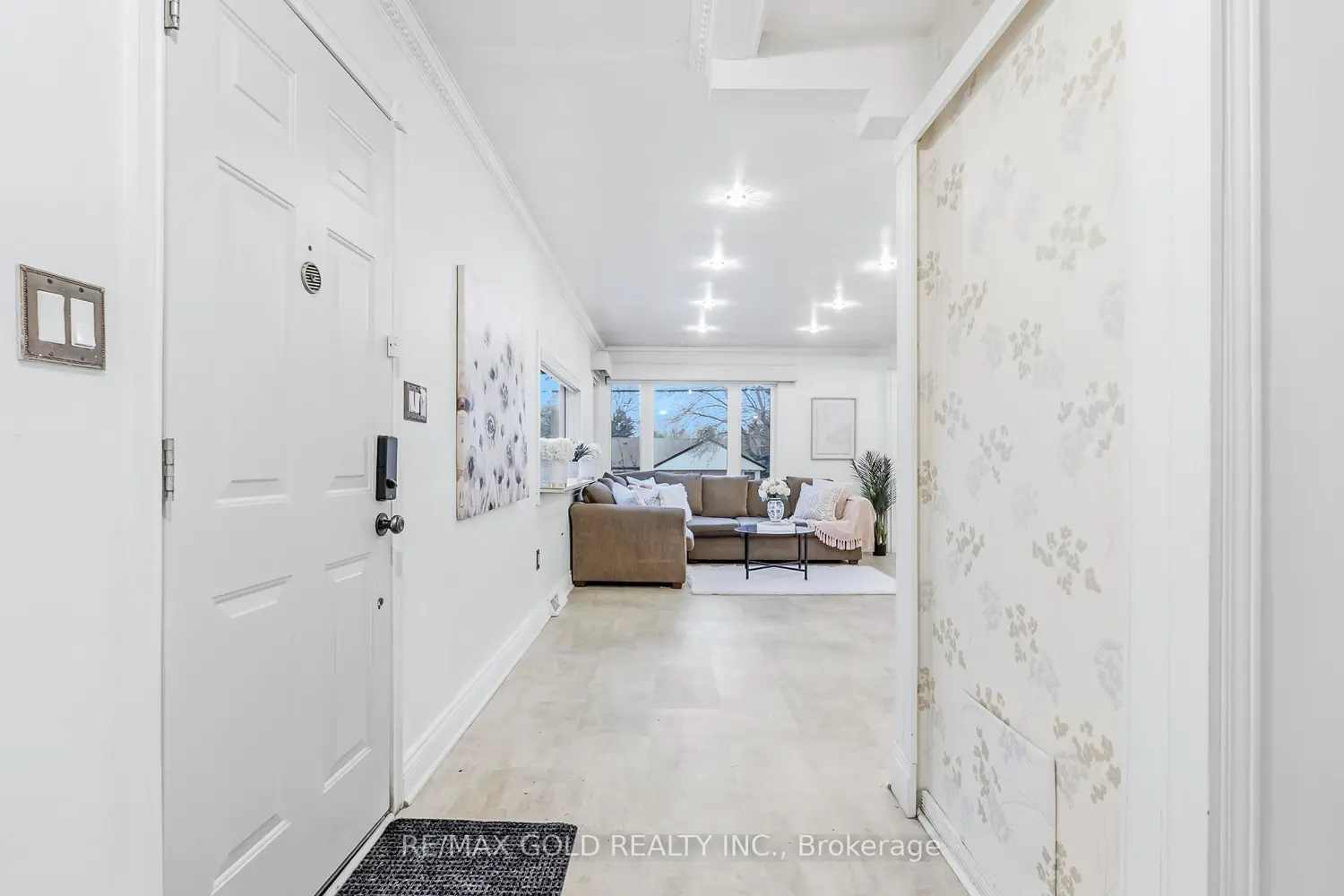 Additional image 4 of 5921 Scott Street