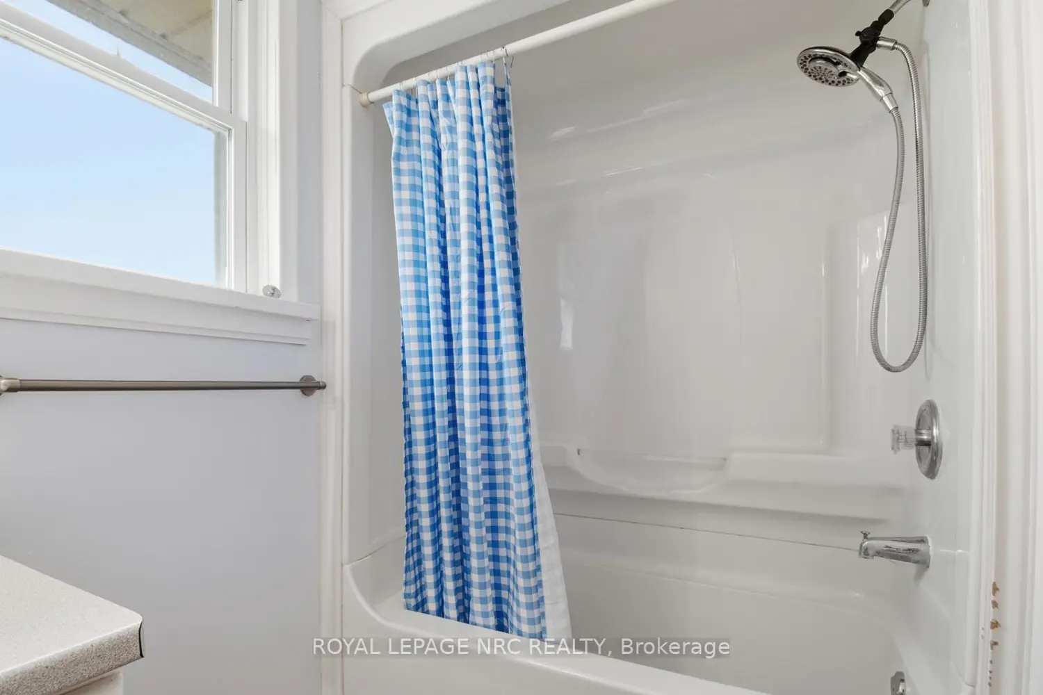 Additional image 11 of 11572 Hwy 3 Highway