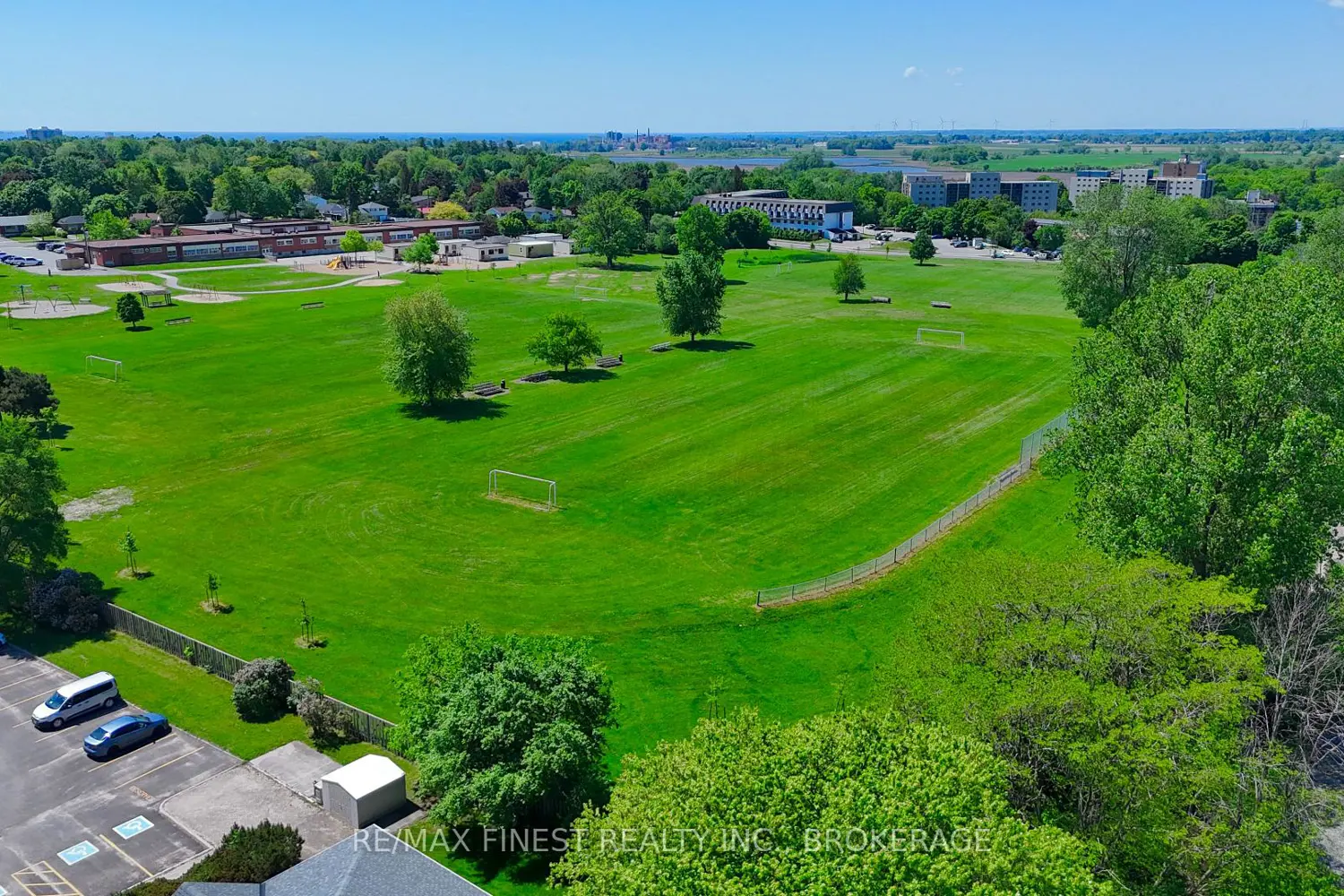 Additional image 19 of 17 Eldon Hall Place 602