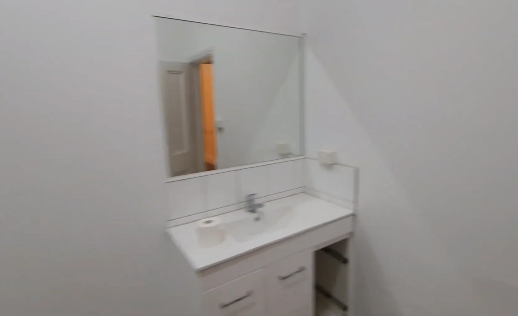 Additional image 5 of 1/301-305 Cressy Street, Deniliquin NSW 2710