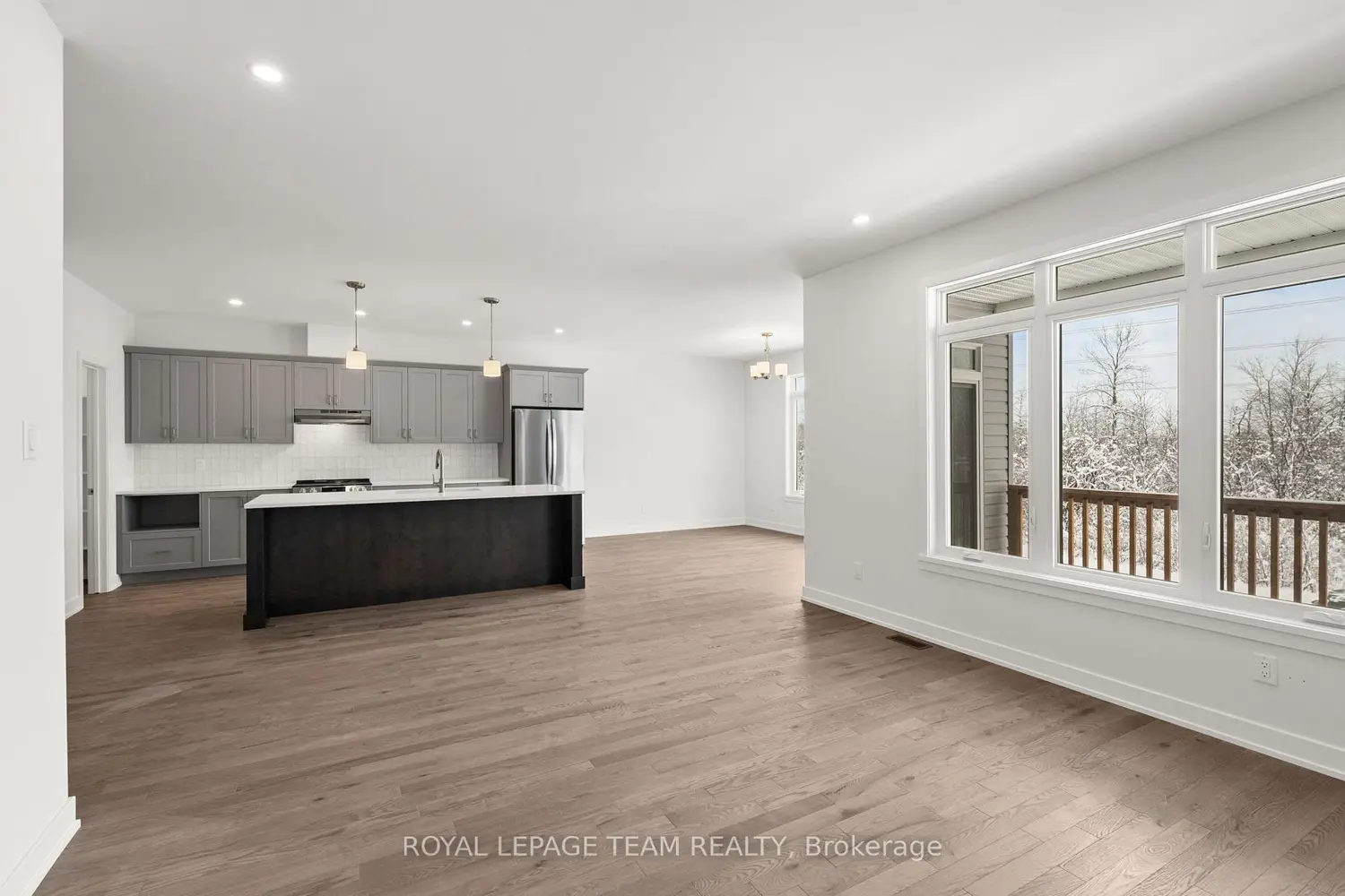 Additional image 11 of 1086 Moore Street