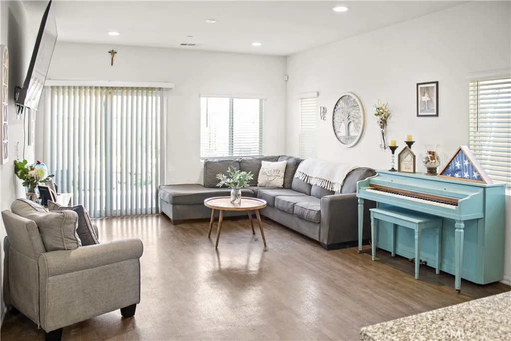 Additional image 14 of 35282 Price St, Beaumont, CA 92223