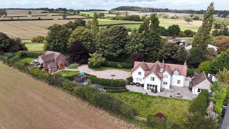 7 bed detached house for sale96 Damson Lane, Shifnal TF11