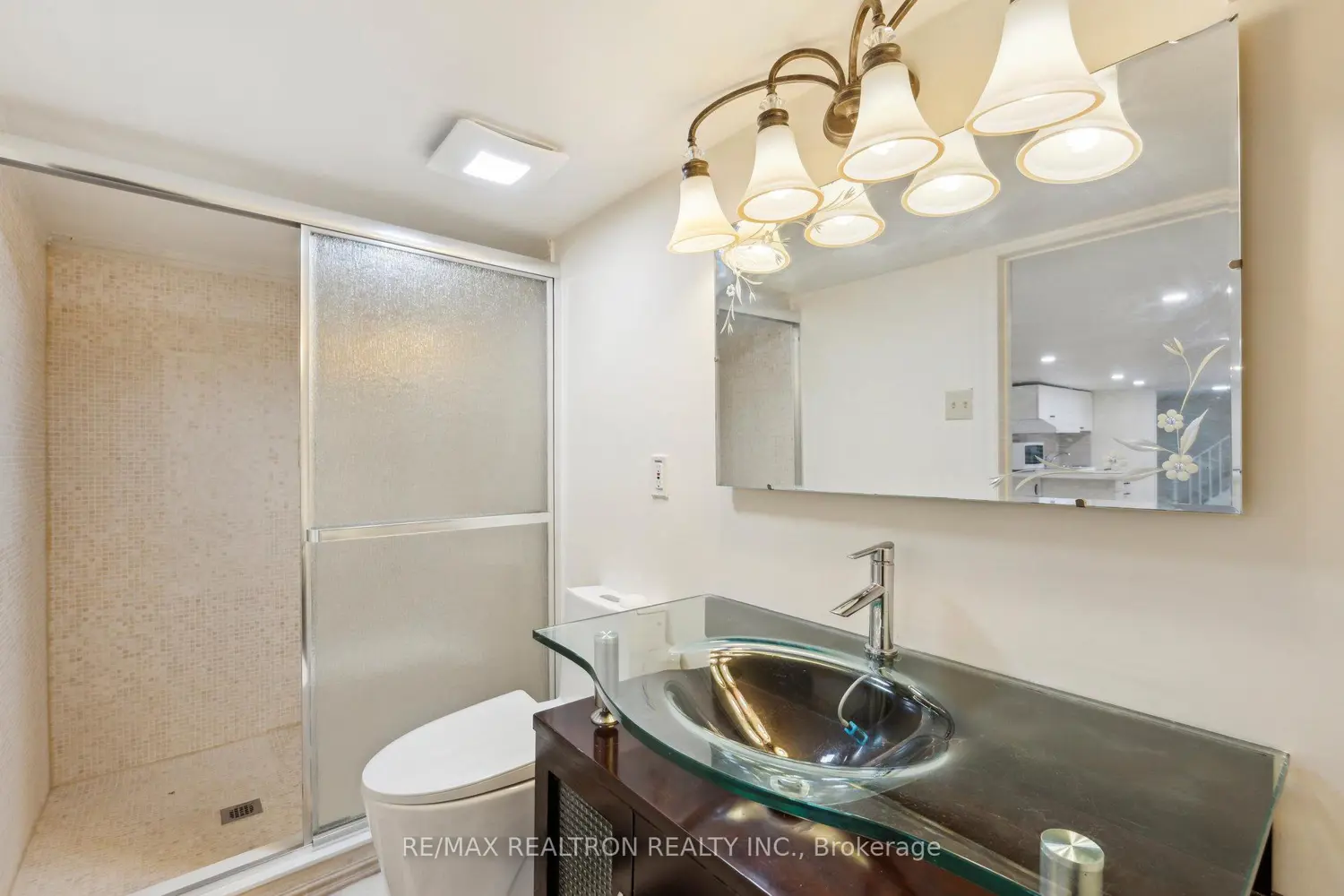 Additional image 18 of 4844 Sixth Avenue