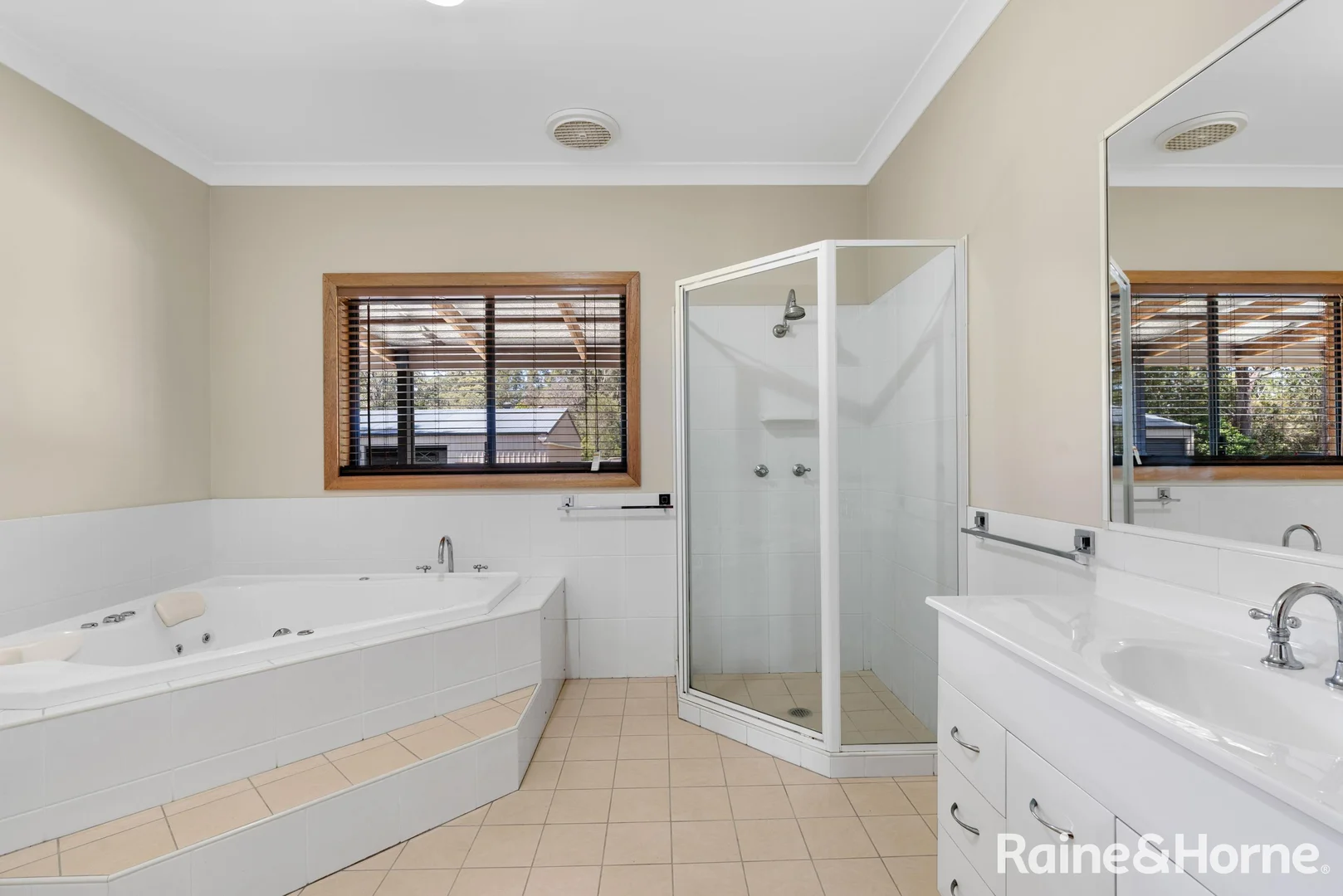 Additional image 15 of 4 Thorne Street, Lake Conjola NSW 2539