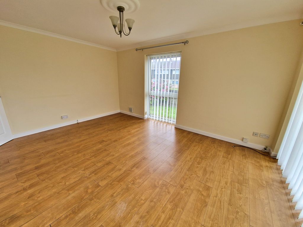 Additional image 4 of 2 bed flat for saleRest Bay Close, Rest Bay, Porthcawl CF36