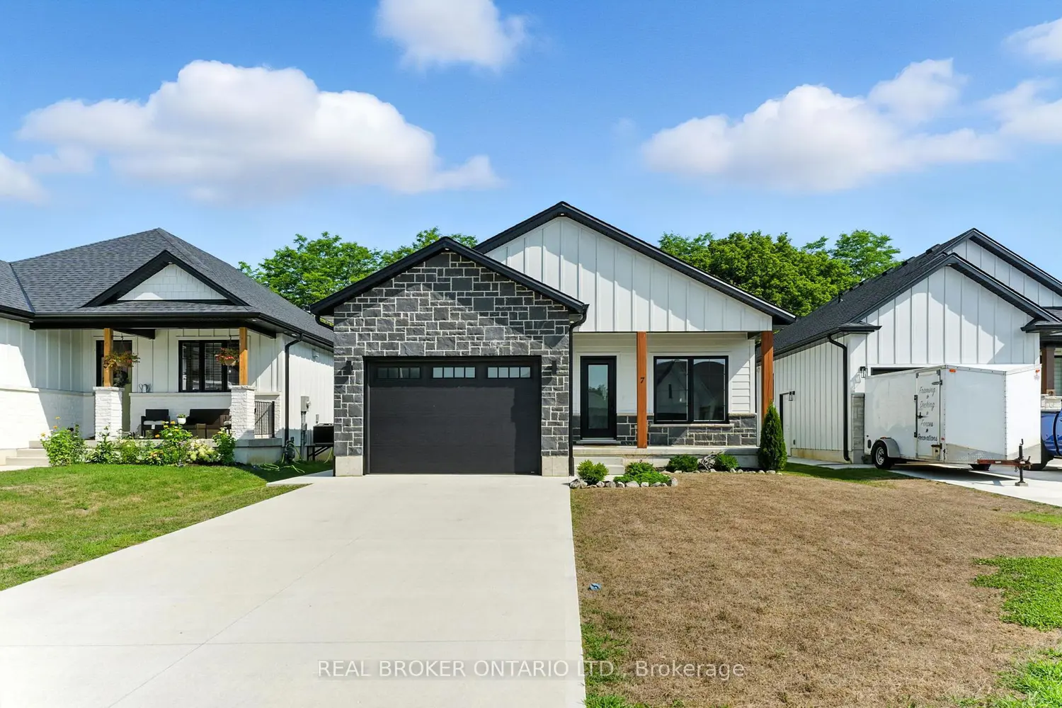 Additional image 2 of 7 Macneil Court