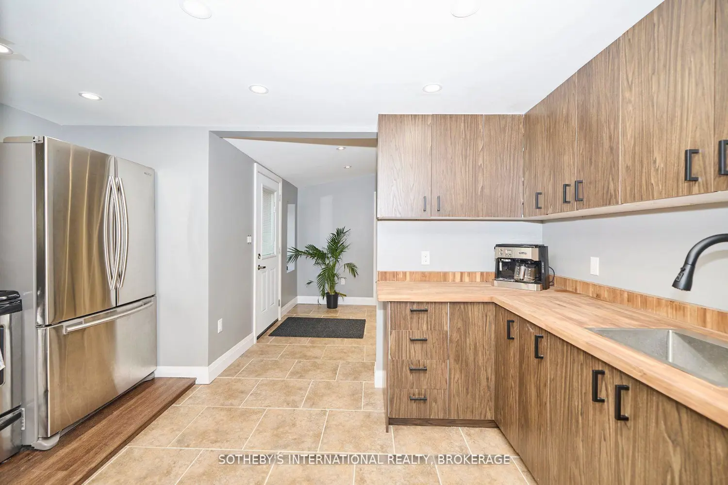 Additional image 15 of 7186 Garner Road