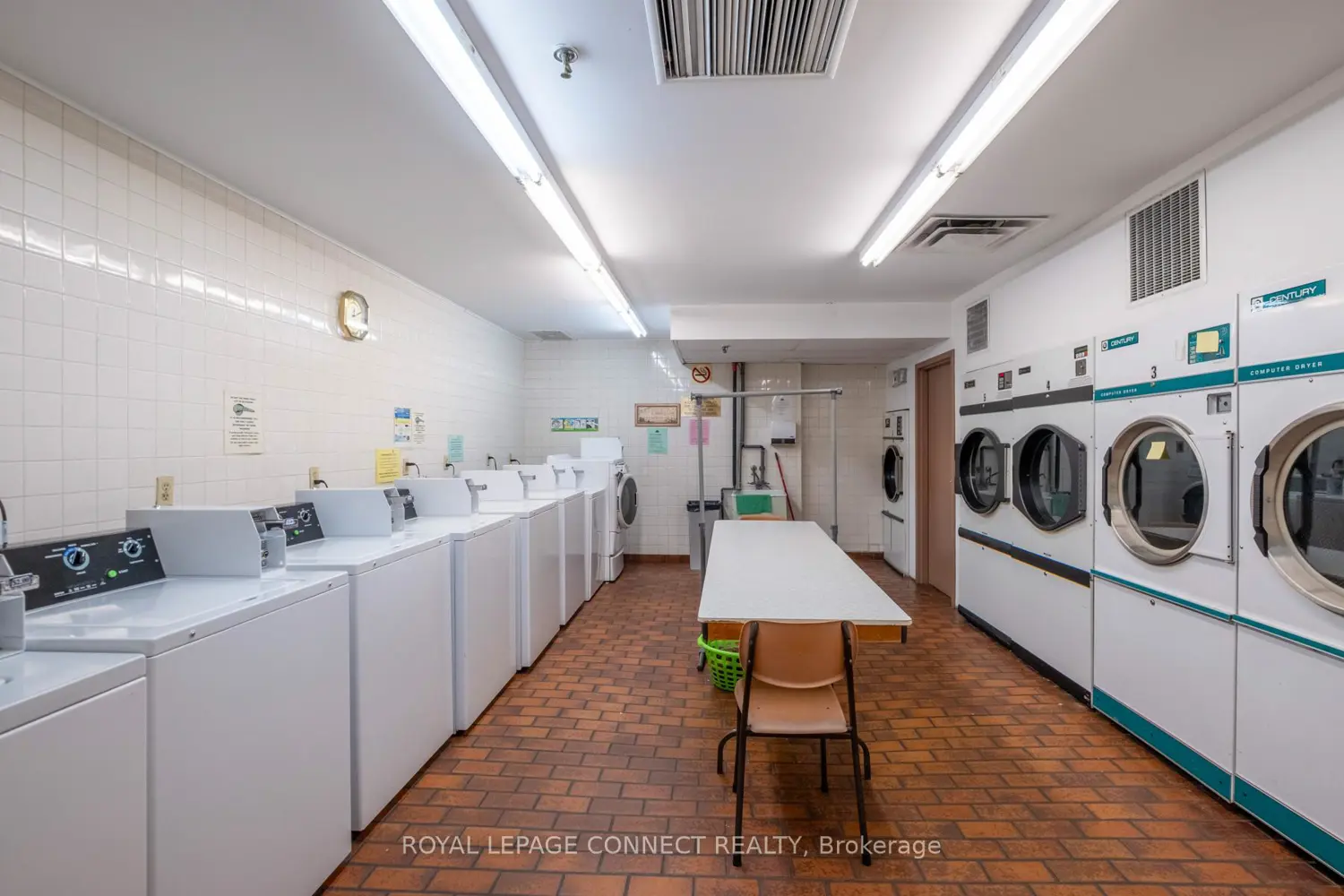 Additional image 20 of 92 Church Street 906