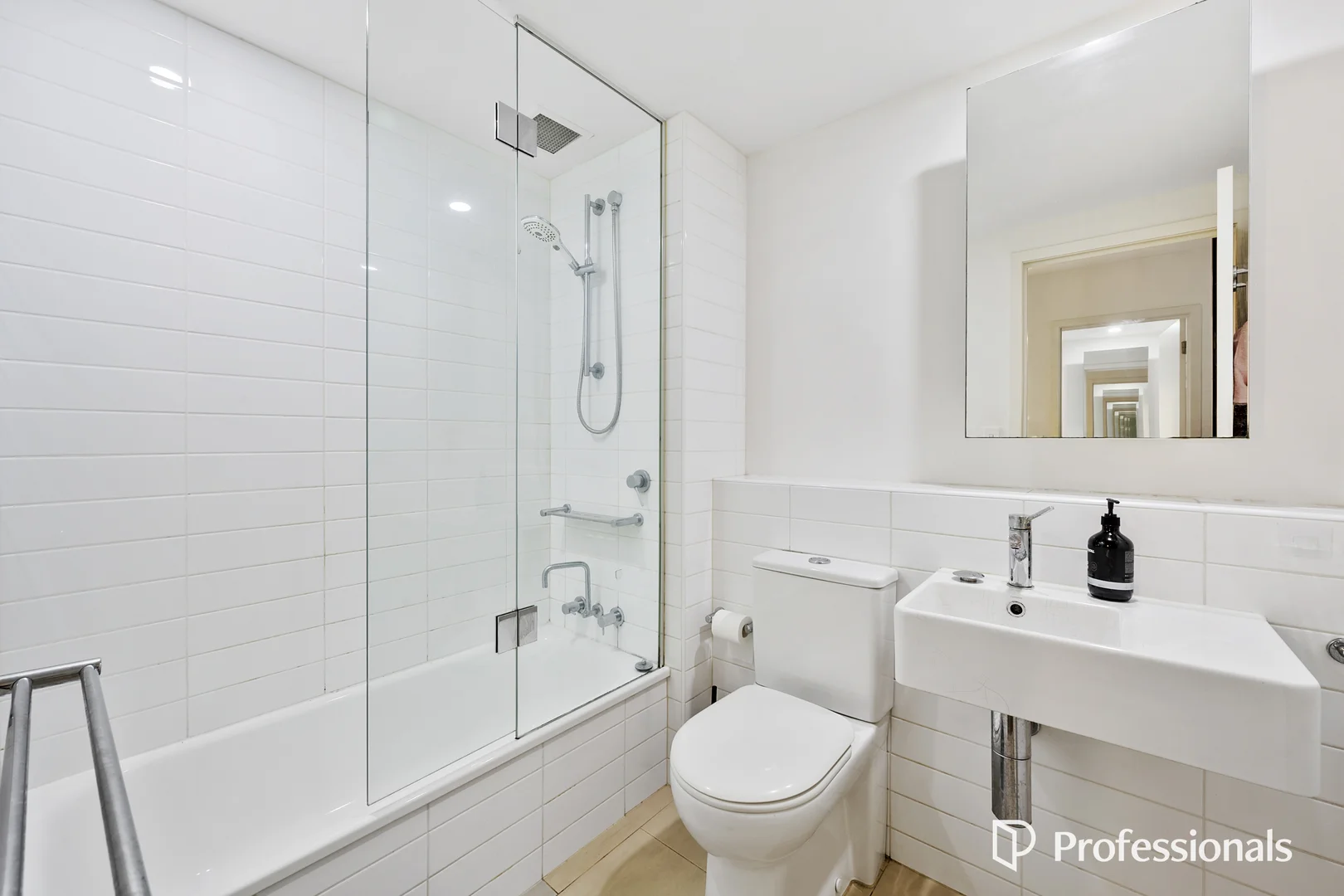 Additional image 6 of 604/838 Bourke Street, Docklands VIC 3008