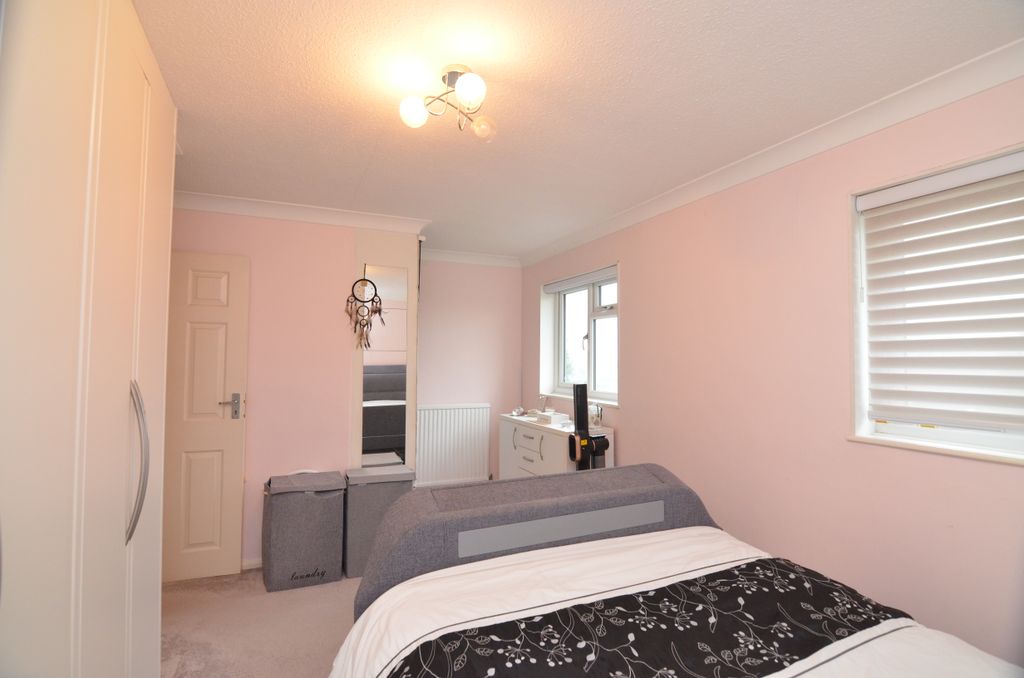 Additional image 10 of 2 bed terraced house for saleKestrel Path, Slough SL2