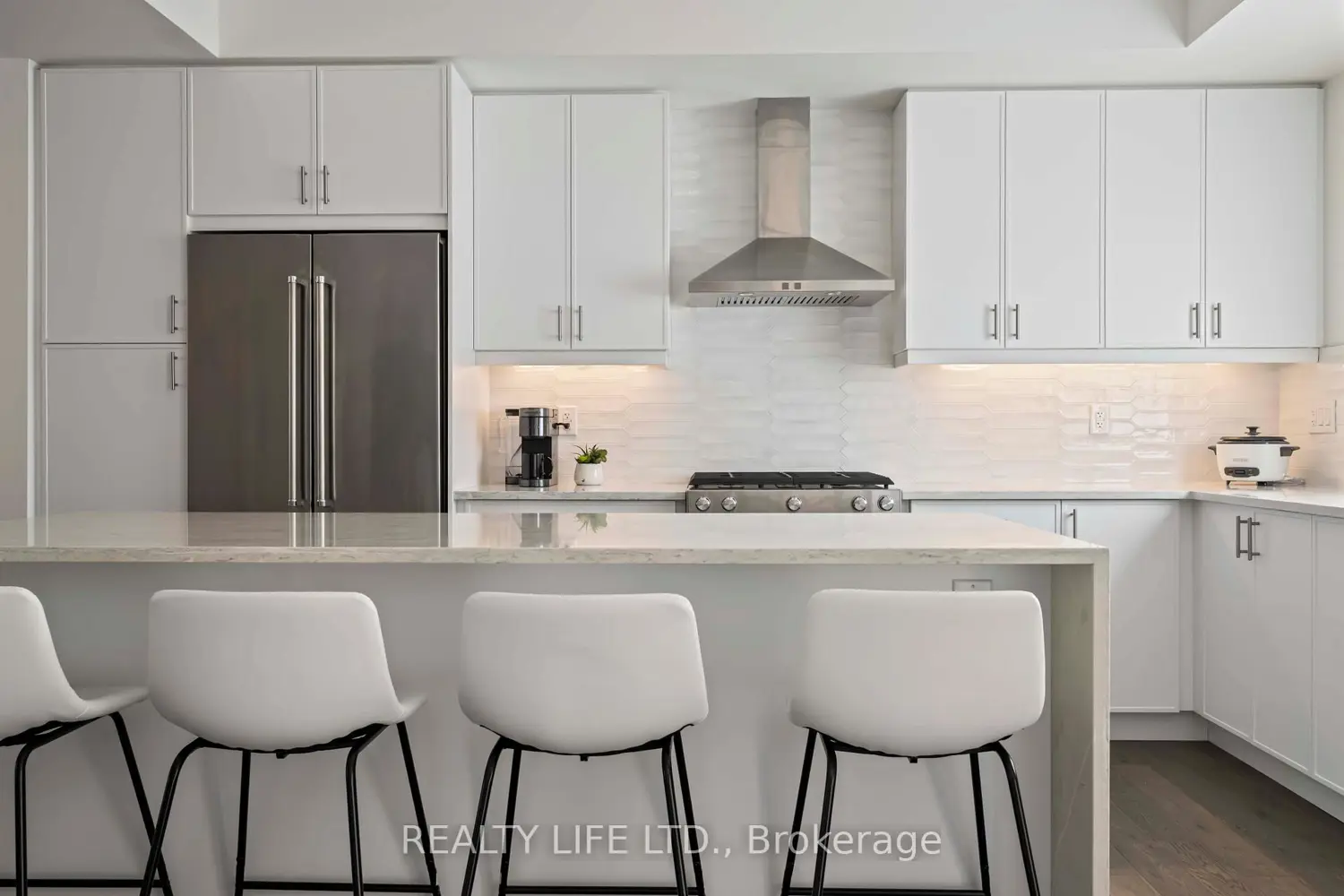 Additional image 11 of 2273 Turnberry Road 6