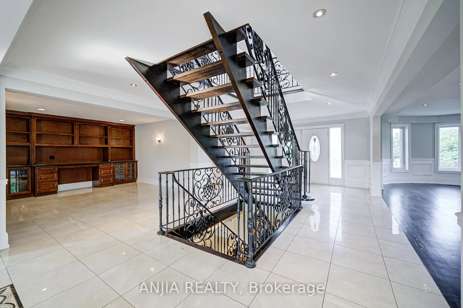 Additional image 2 of 44 Bellini Avenue