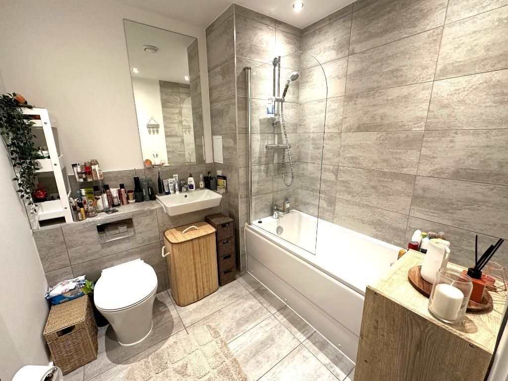 Additional image 10 of 2 bed flat for saleStirling Drive, Luton, Bedfordshire LU2