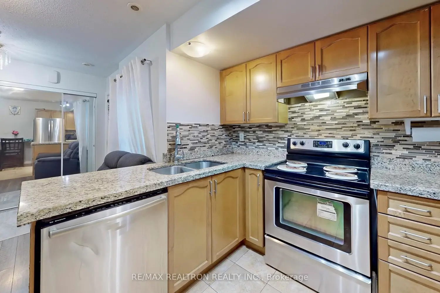 Additional image 3 of 1795 Markham Road 106