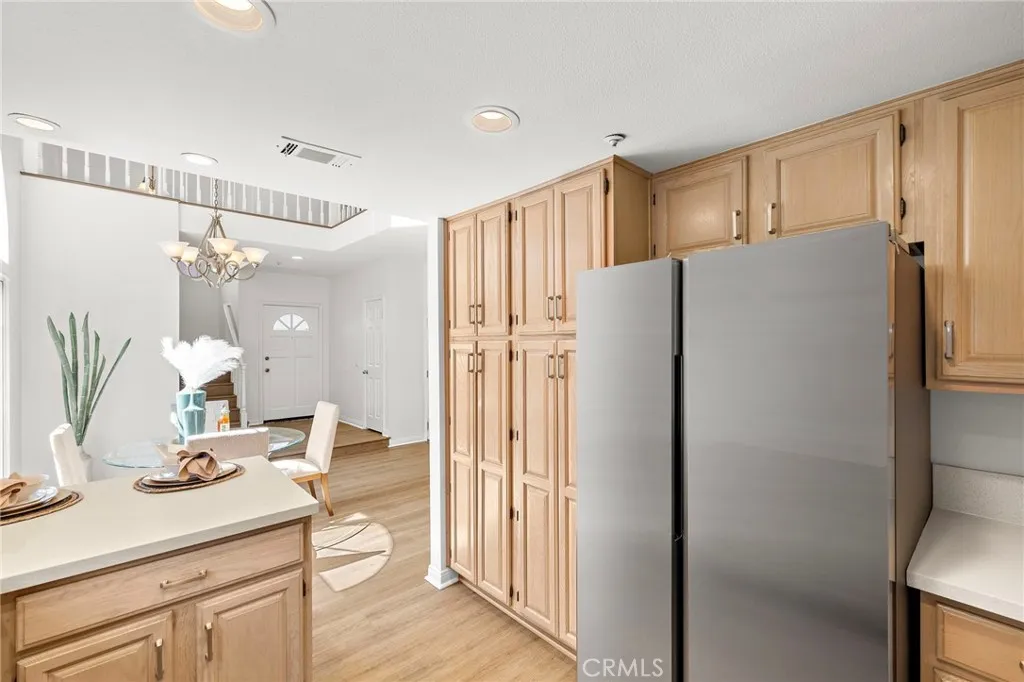 Additional image 9 of 2563 Orange Avenue Unit C, Costa Mesa, CA 92627