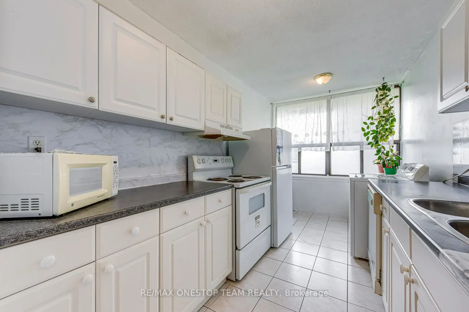 Additional image 10 of 4 Kings Cross Road 402