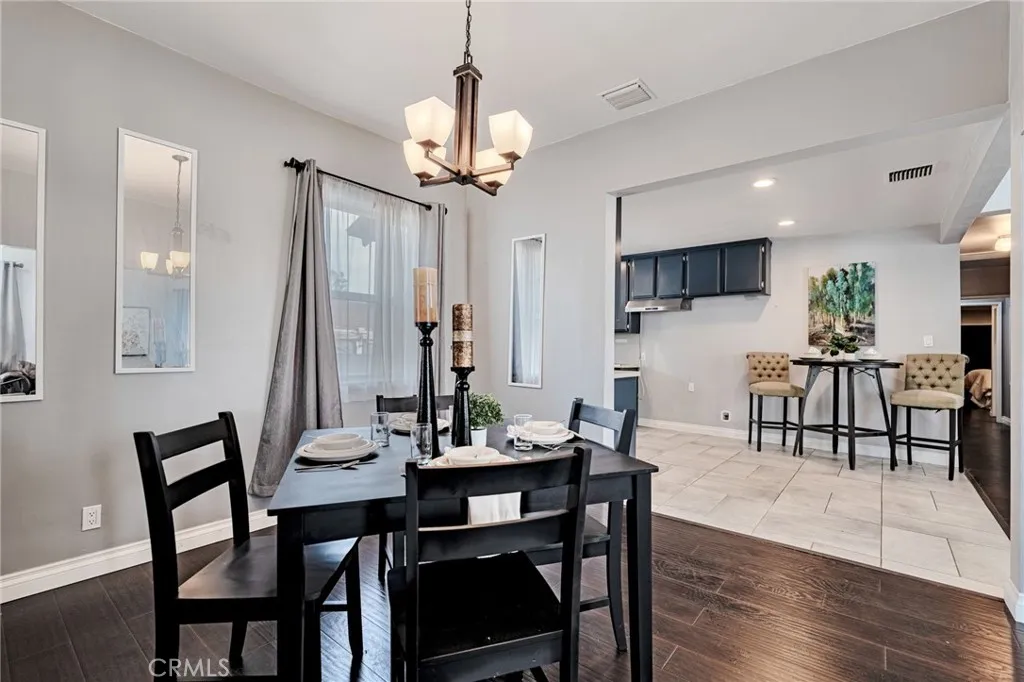 Additional image 50 of 70 W Claremont St, Pasadena, CA 91103