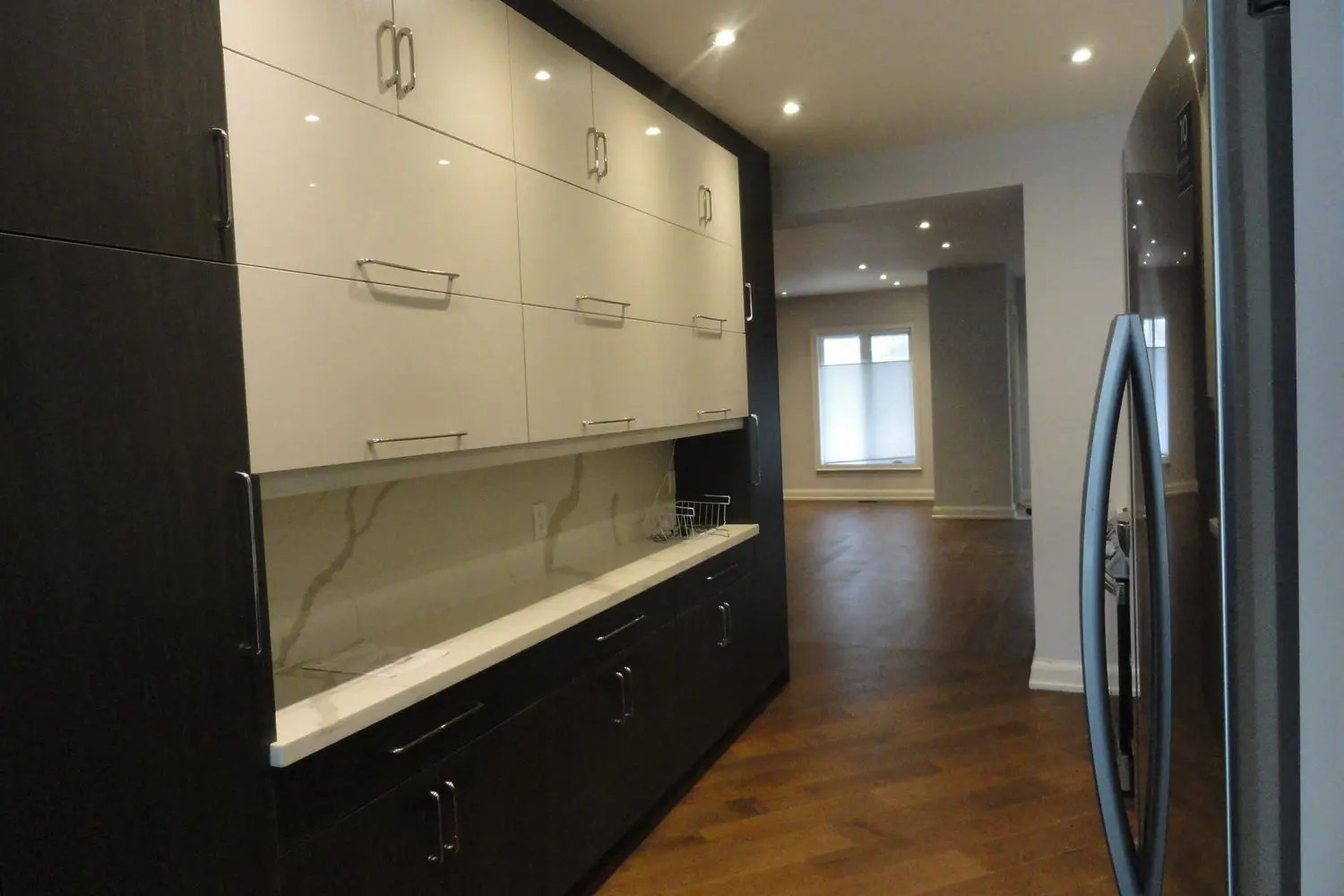 Additional image 8 of 33 Edwin Avenue