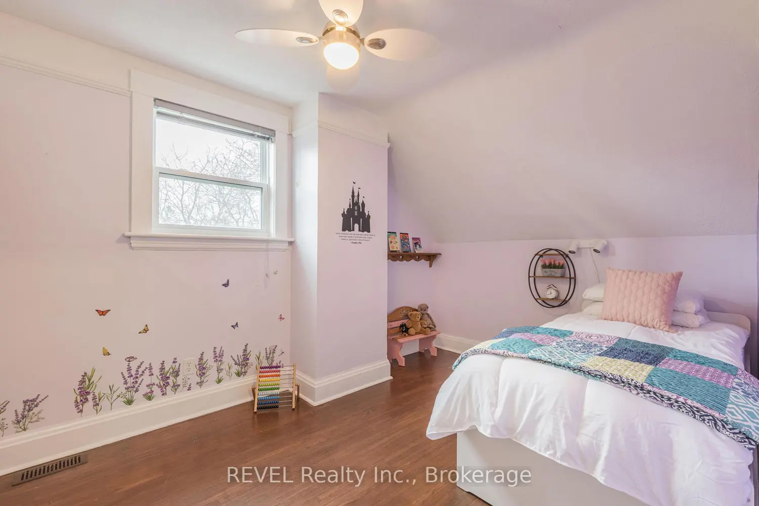 Additional image 8 of 10 Canal Street