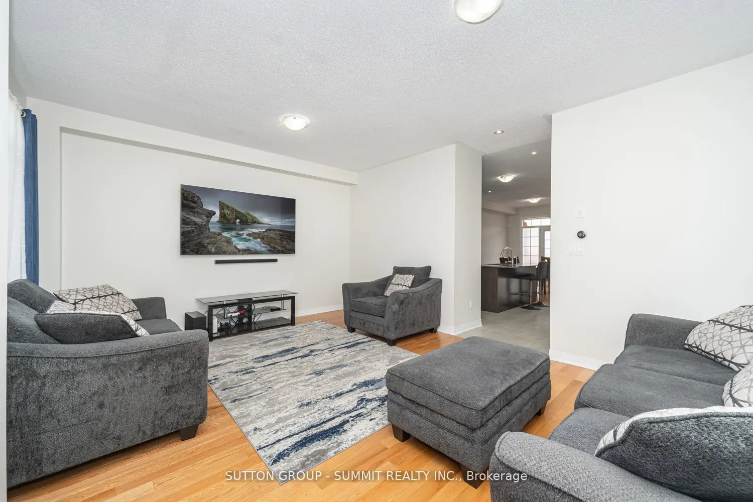 Additional image 9 of 172 Parkinson Crescent 20