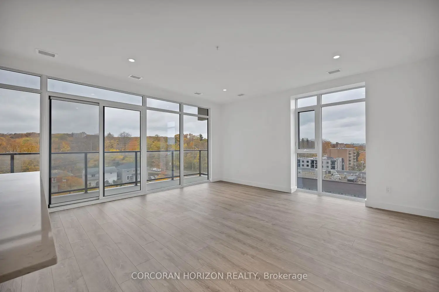 Additional image 12 of 50 Grand Avenue 901