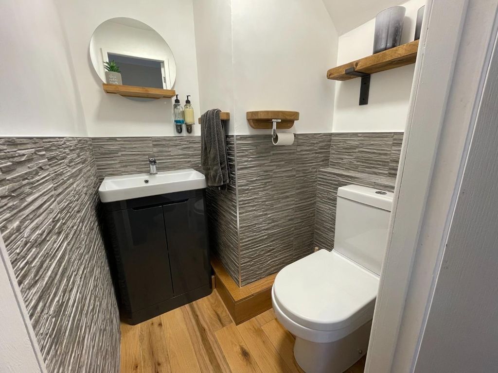 Additional image 5 of 4 bed detached house for saleApplewood Close, Clavering, Hartlepool TS27