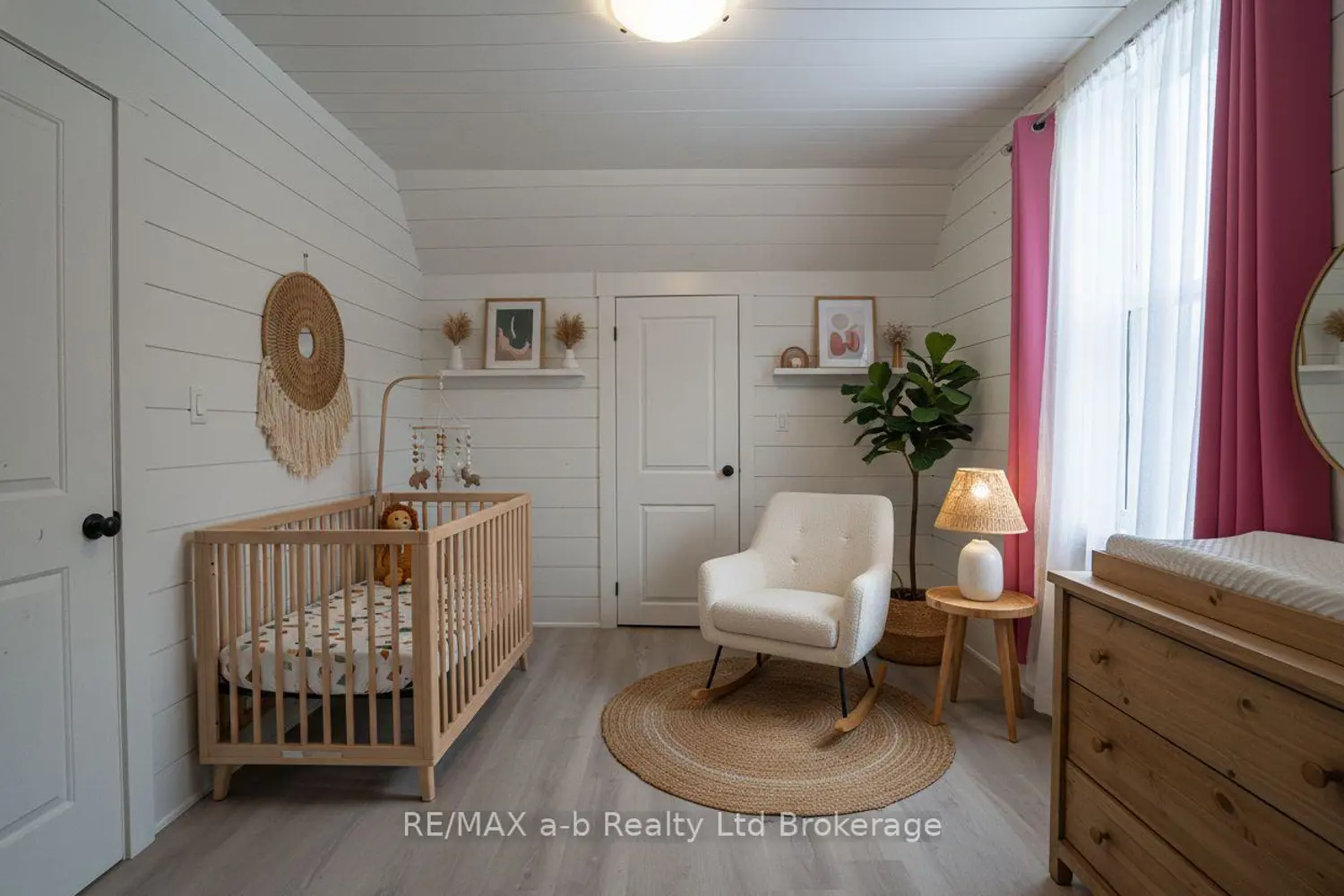 Additional image 13 of 14 Old Vienna Road