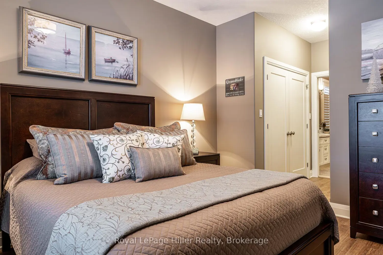 Additional image 9 of 687 Forman Avenue