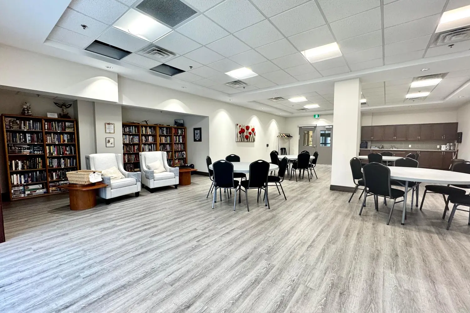 Additional image 14 of 3290 New Street 309