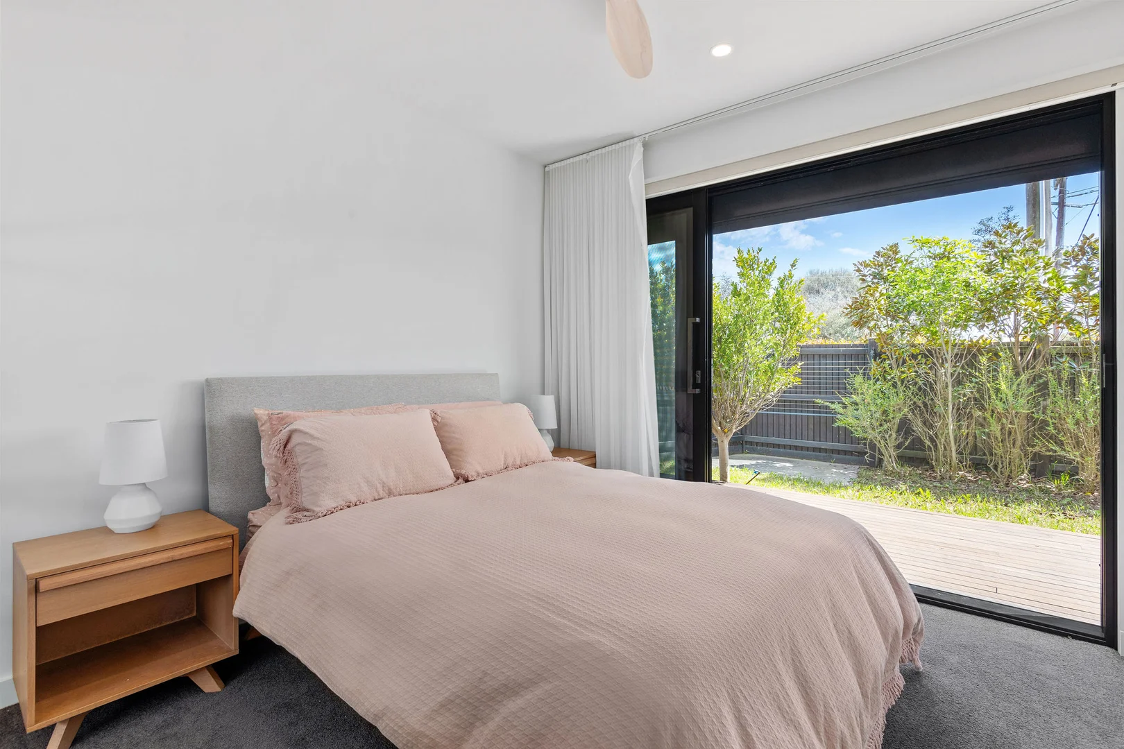 Additional image 4 of 1/2 Nepean Highway, Dromana VIC 3936