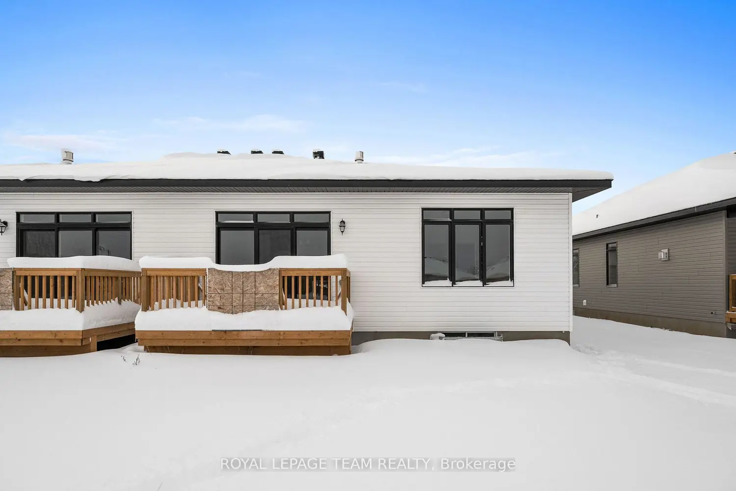 Additional image 16 of 1051 Moore Street