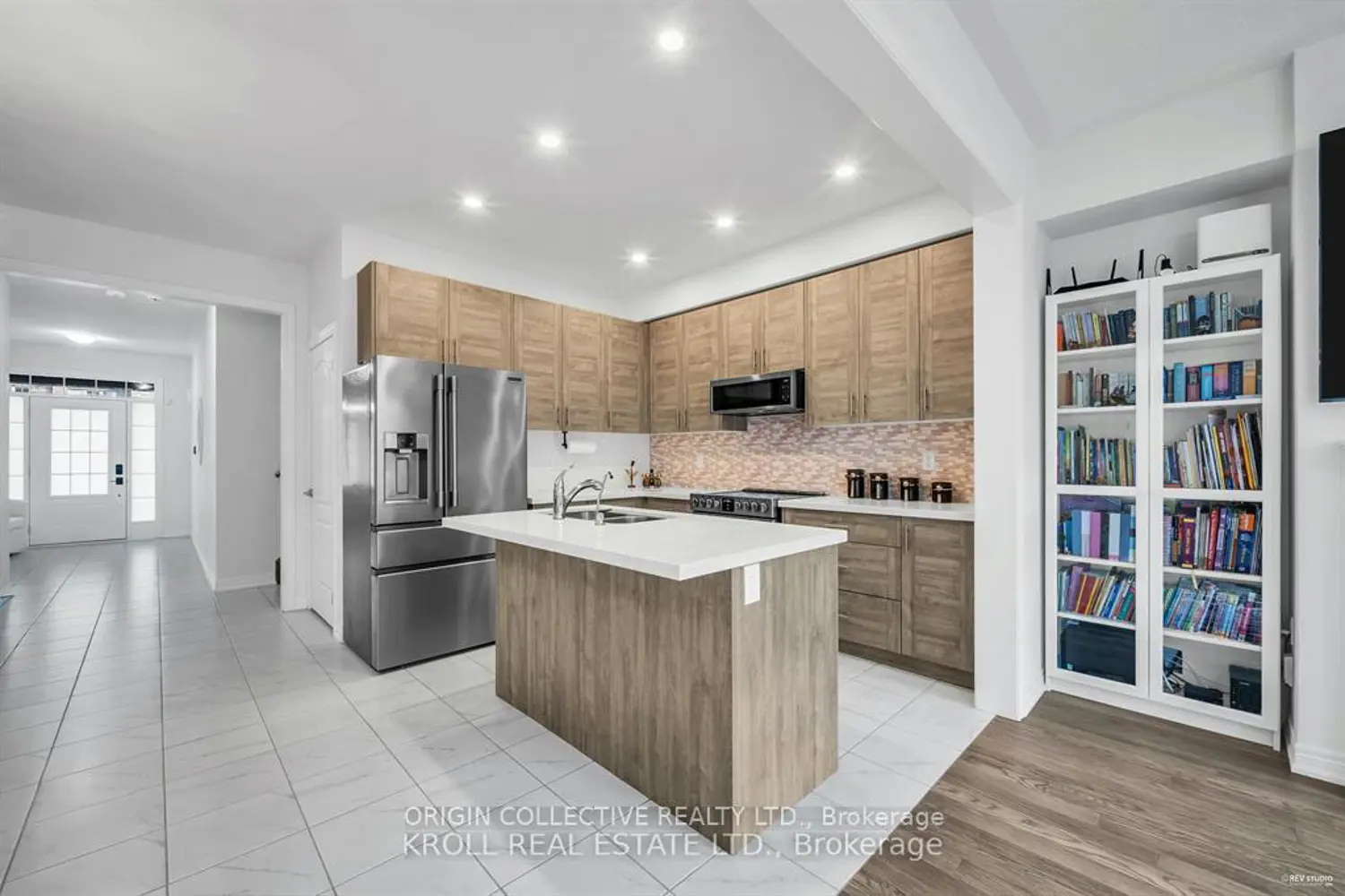 26 Frederick Taylor Way photo 2