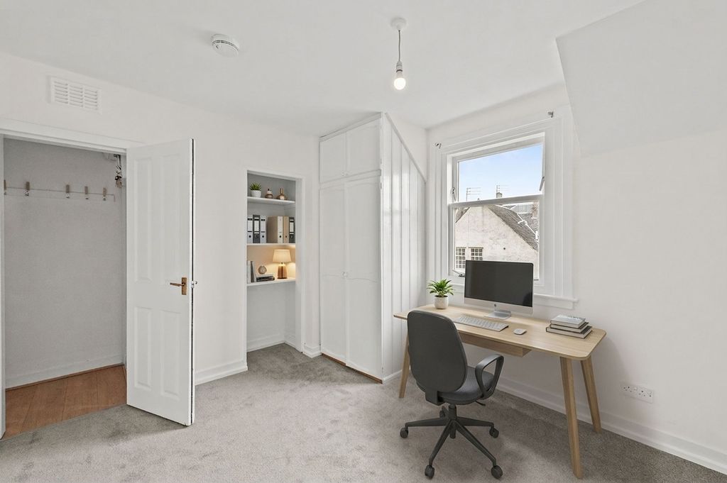 Additional image 10 of 3 bed flat for saleSt. John Street, Stirling FK8