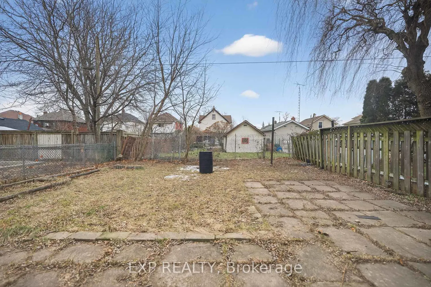 Additional image 15 of 4576 Fourth Avenue