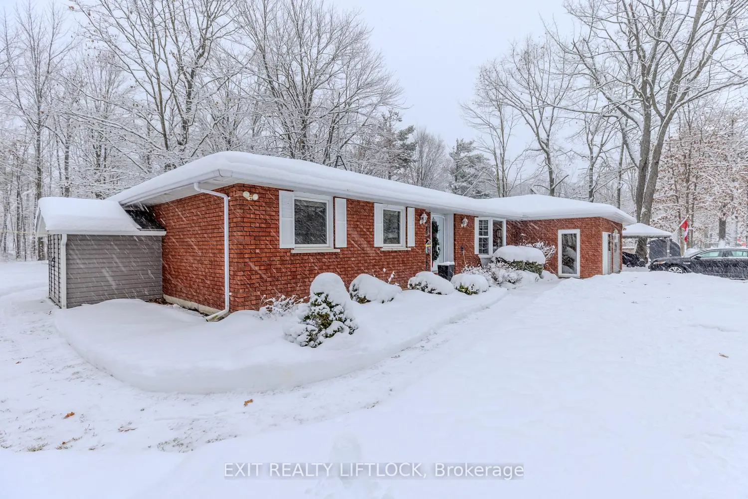 178 Adam & Eve Road photo 2