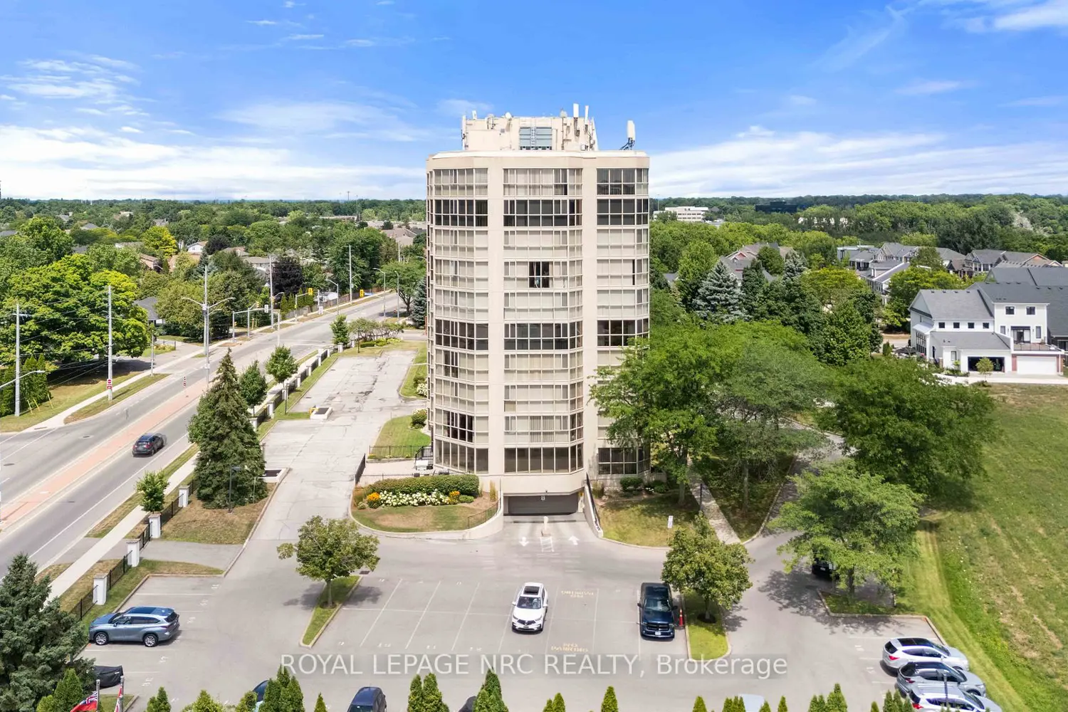 Additional image 13 of 162 Martindale Road 605