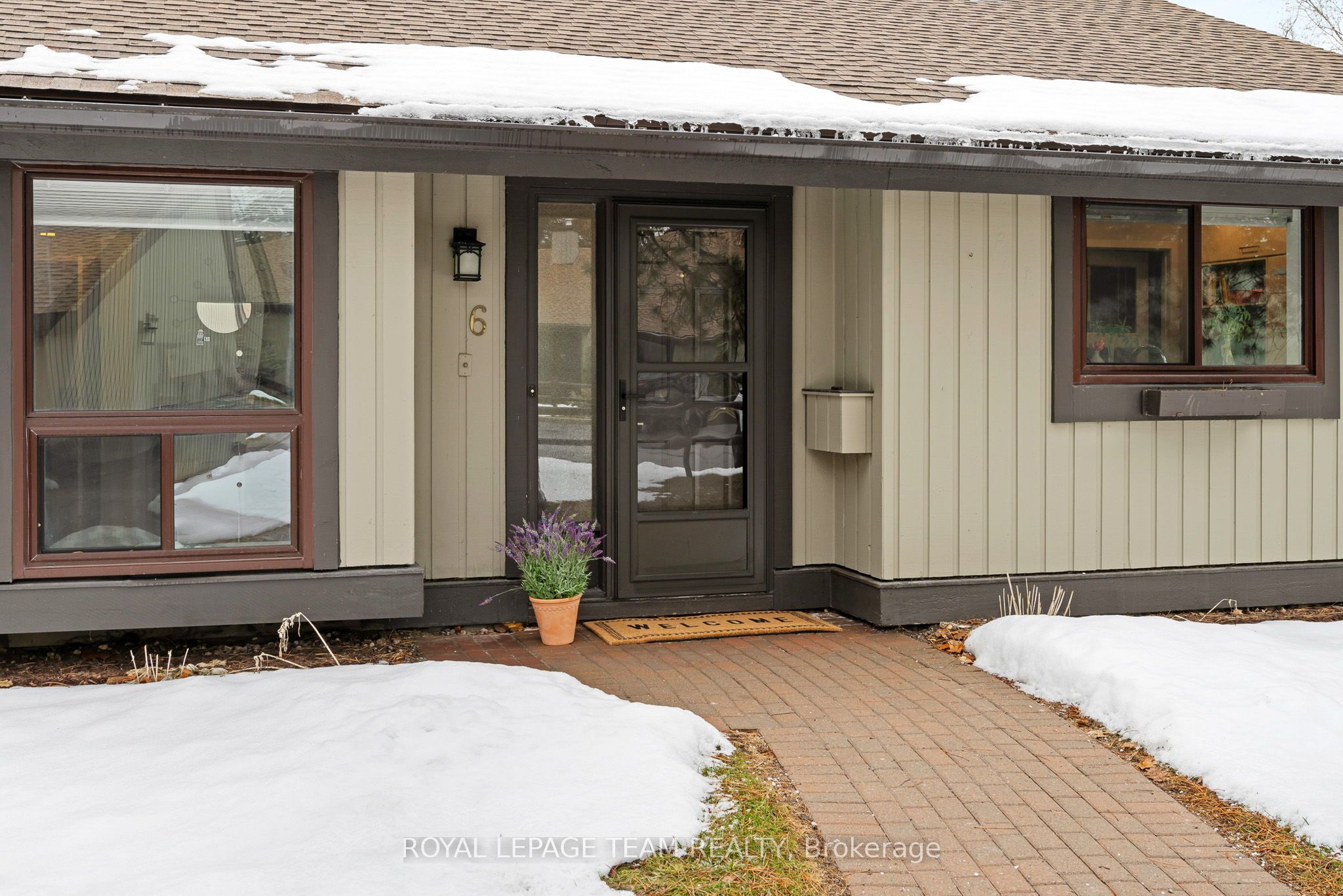 Additional image 3 of 6 Kittansett Court, Ottawa, ON, K2S 1B9