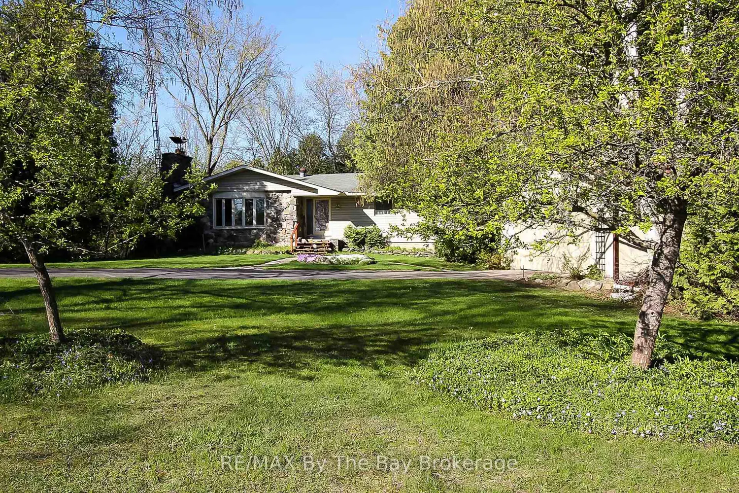 Additional image 4 of 630 Sunnidale Road