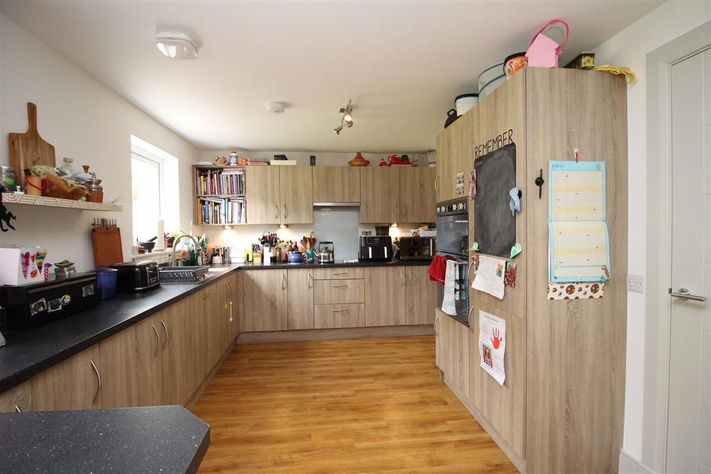 Additional image 10 of 5 bed detached house for saleRuighard Place, Inverness IV3