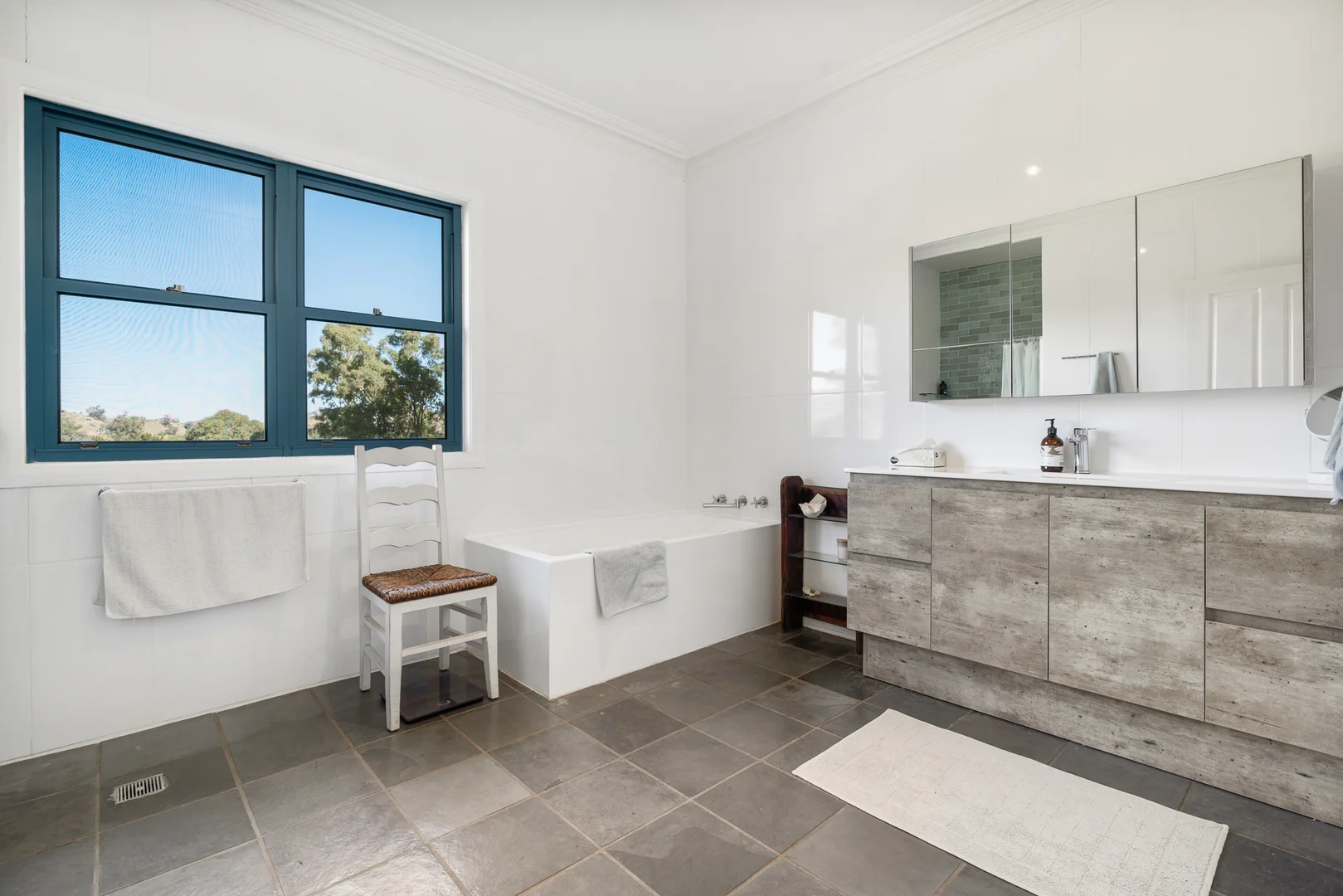 Additional image 9 of 'Angle Burn' 101 Clearview Road, Darbys Falls NSW 2793