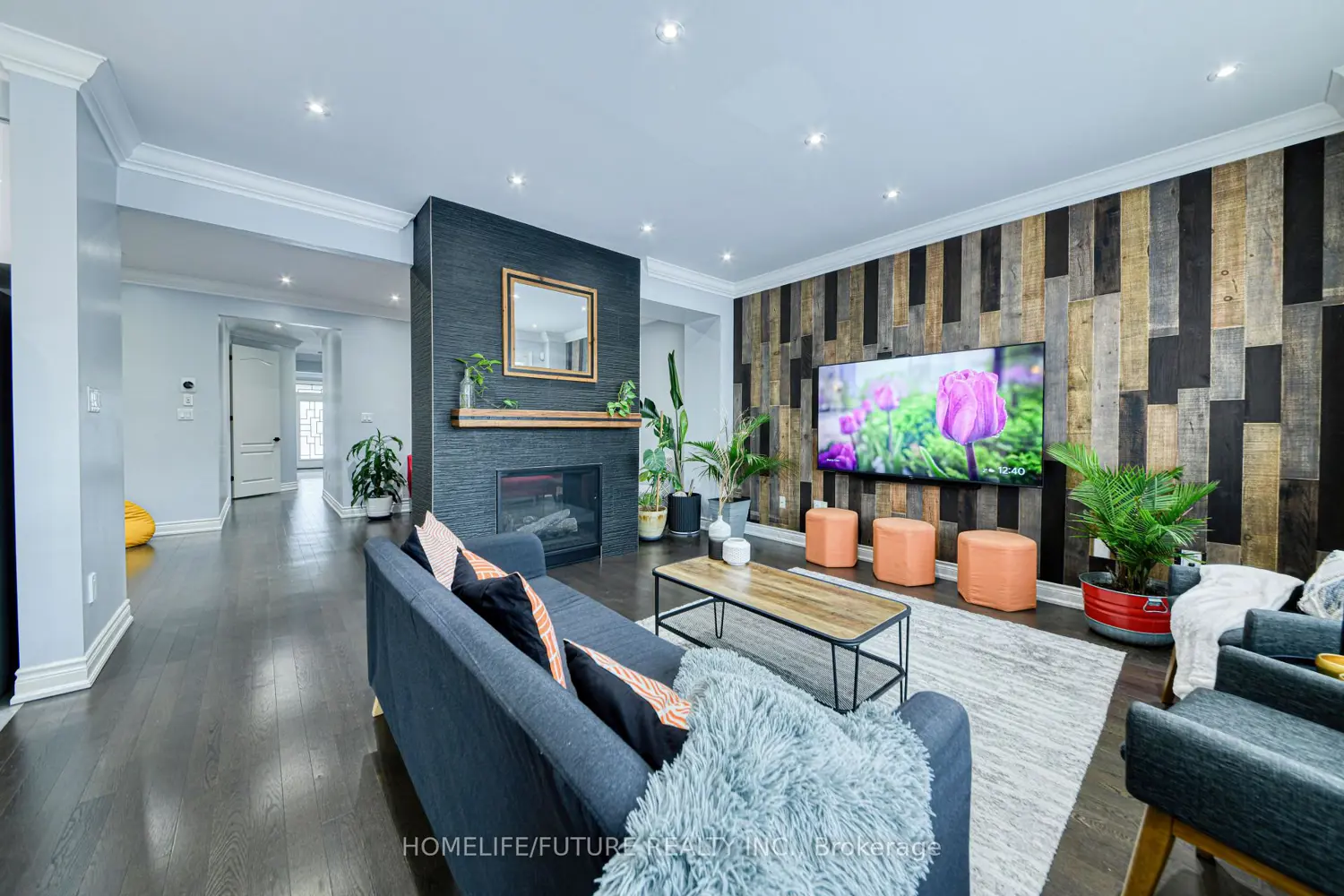 Additional image 3 of 14 Dancing Waters Road