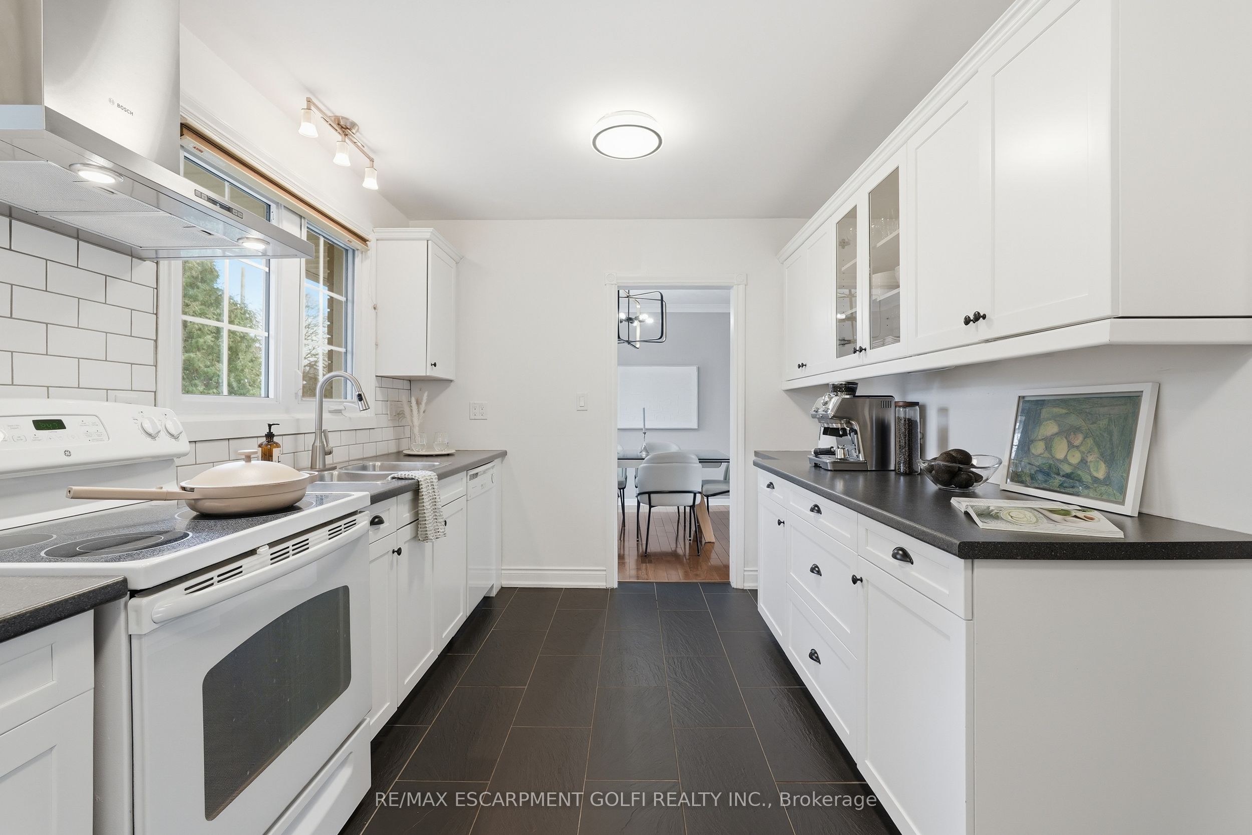 Additional image 6 of 227 Walden Drive, Burlington, ON, L7N 2A7