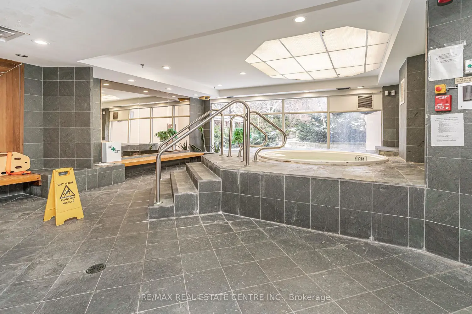 Additional image 12 of 20 Cherrytree Drive 806